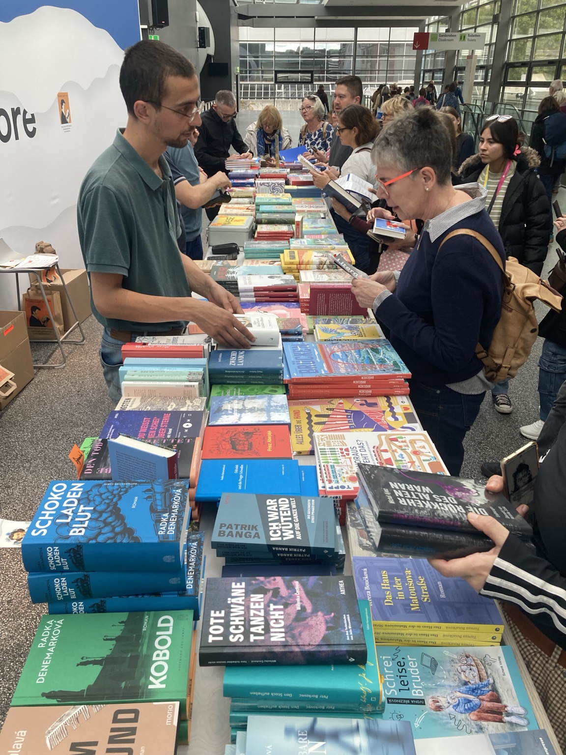 Visitors browsing Czech books at Frankfurt Book Fair 2026